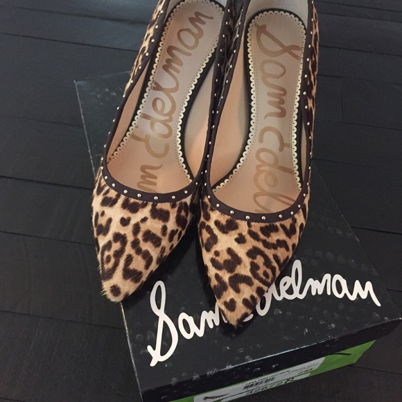 Sam Edelman Shoes - 🆕 😍 Leopard Print🐾Sam Edelman Stud Pumps Size 8